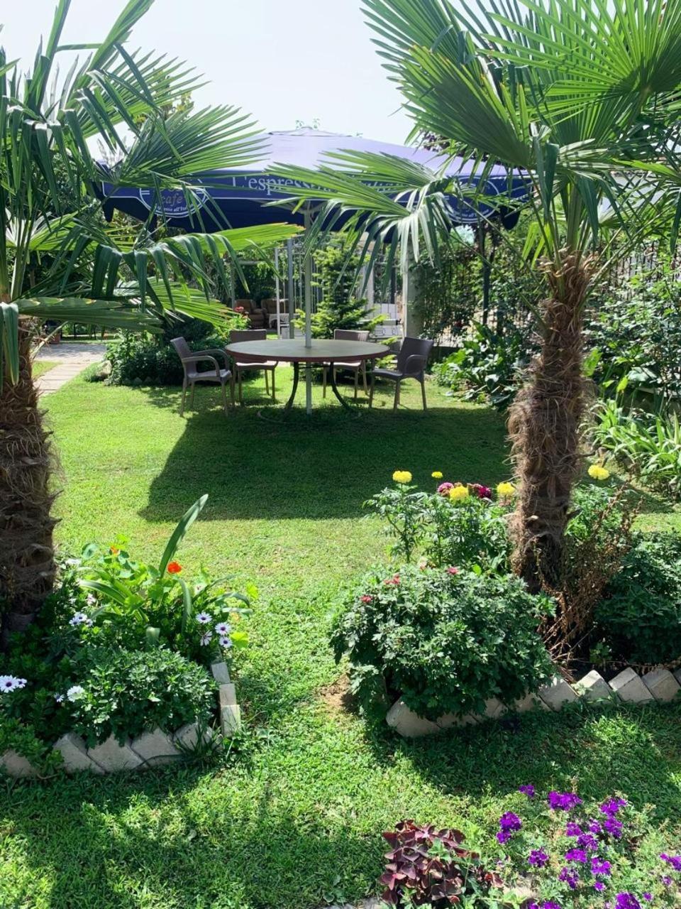 Villa With Garden And Veranda Berat Exterior foto